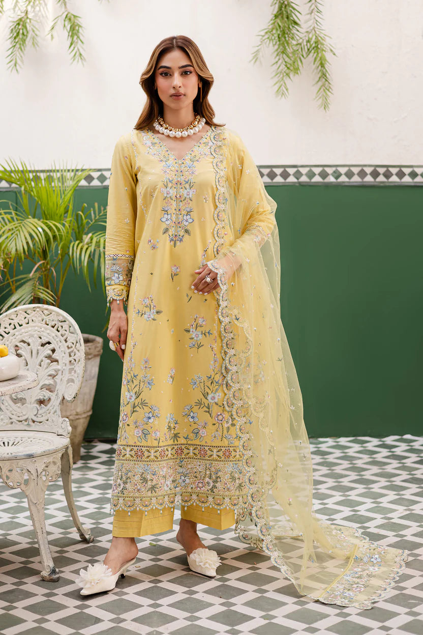 New Embroidery beautiful Artical Lawn 3pc