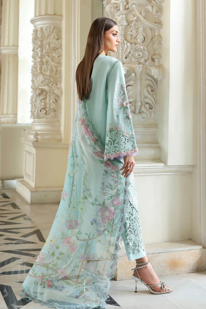 New Embroidery beautiful Artical Lawn 3pc