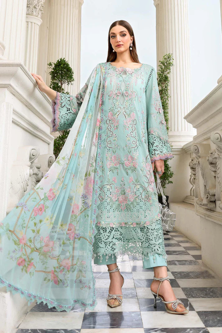 New Embroidery beautiful Artical Lawn 3pc