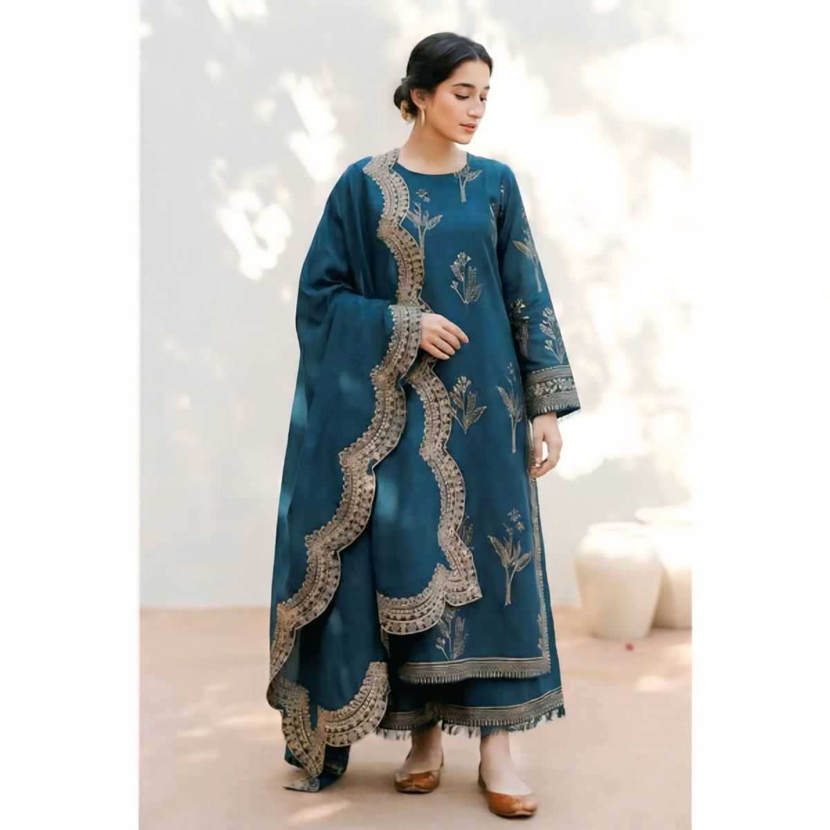 Luxury Embroidered Dhanak 3pc