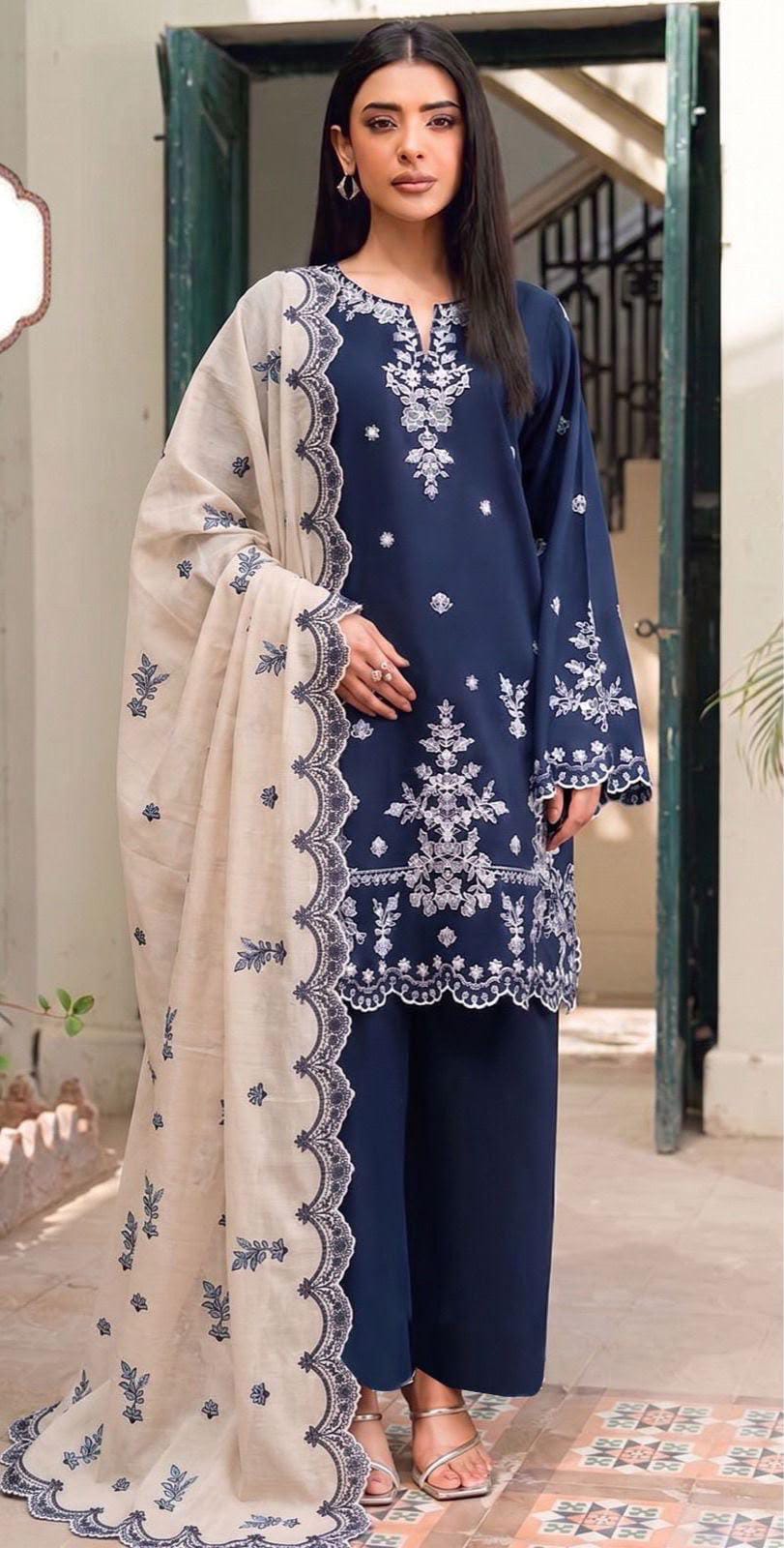 Luxury Embroidered Dhanak 3pc